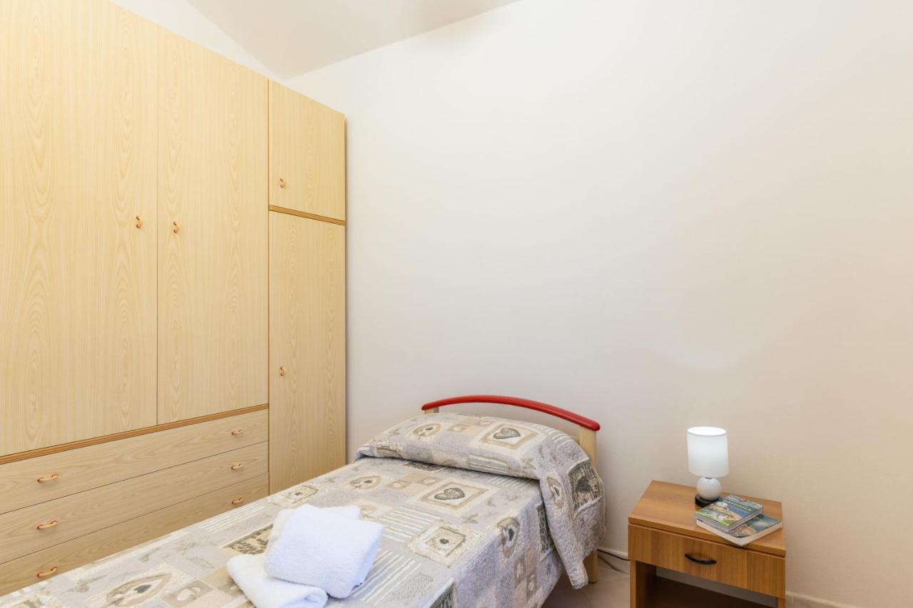 Casa A Due Passi Dal Mare Apartment Arbatax Luaran gambar