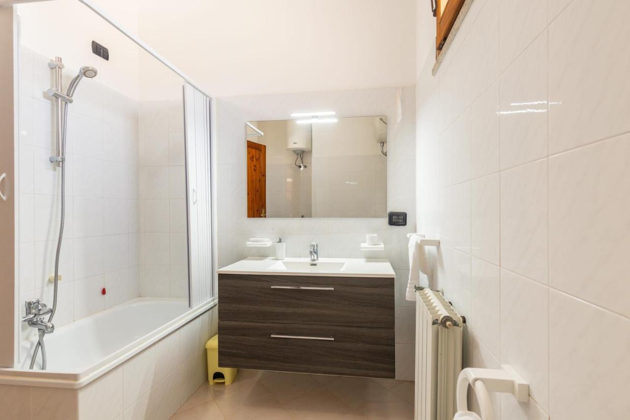 Casa A Due Passi Dal Mare Apartment Arbatax Luaran gambar